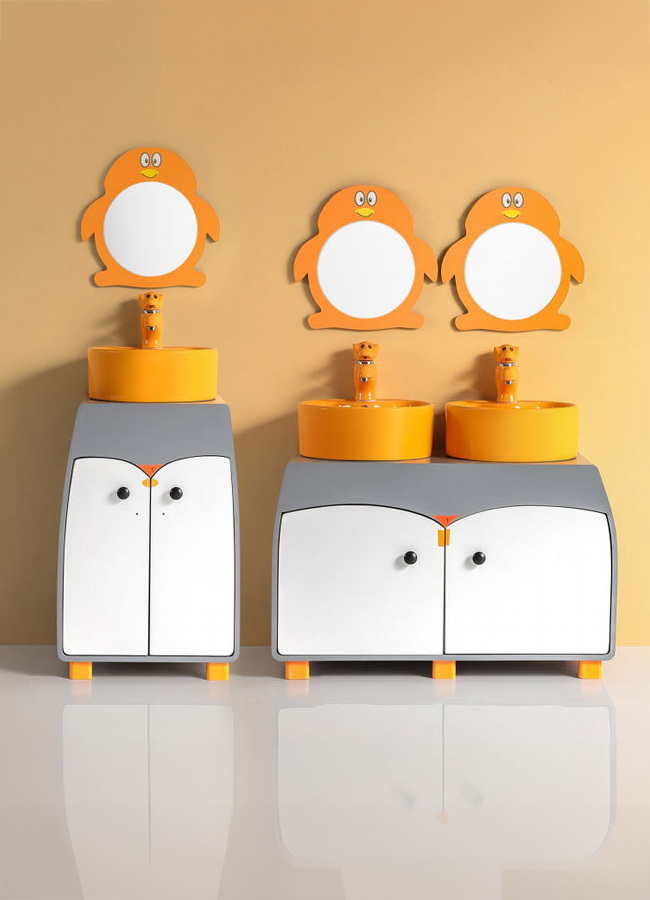 Children's Bathroom Children's Bathroom